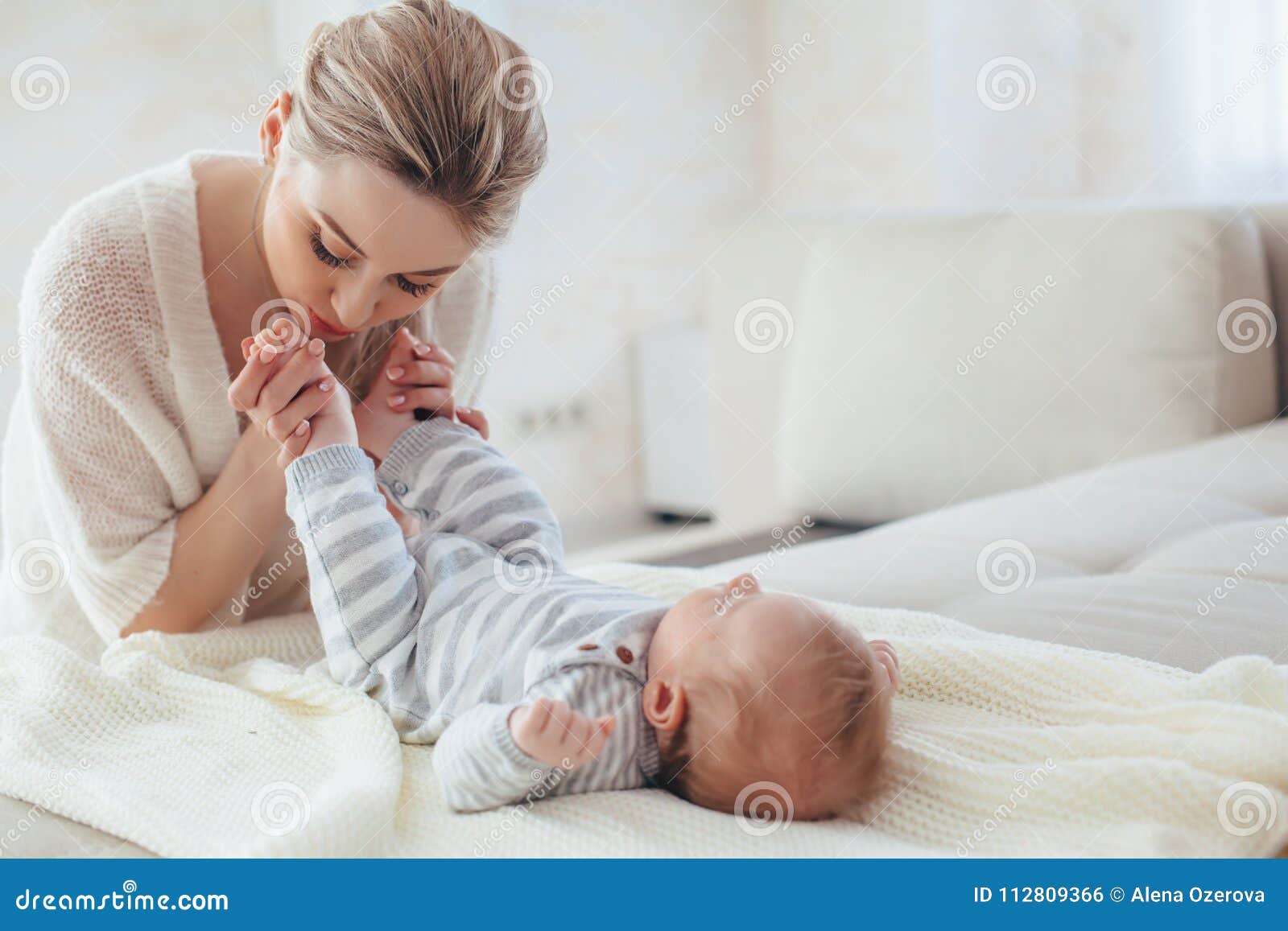 2 month old baby with mom stock photo. Image of love - 112809366