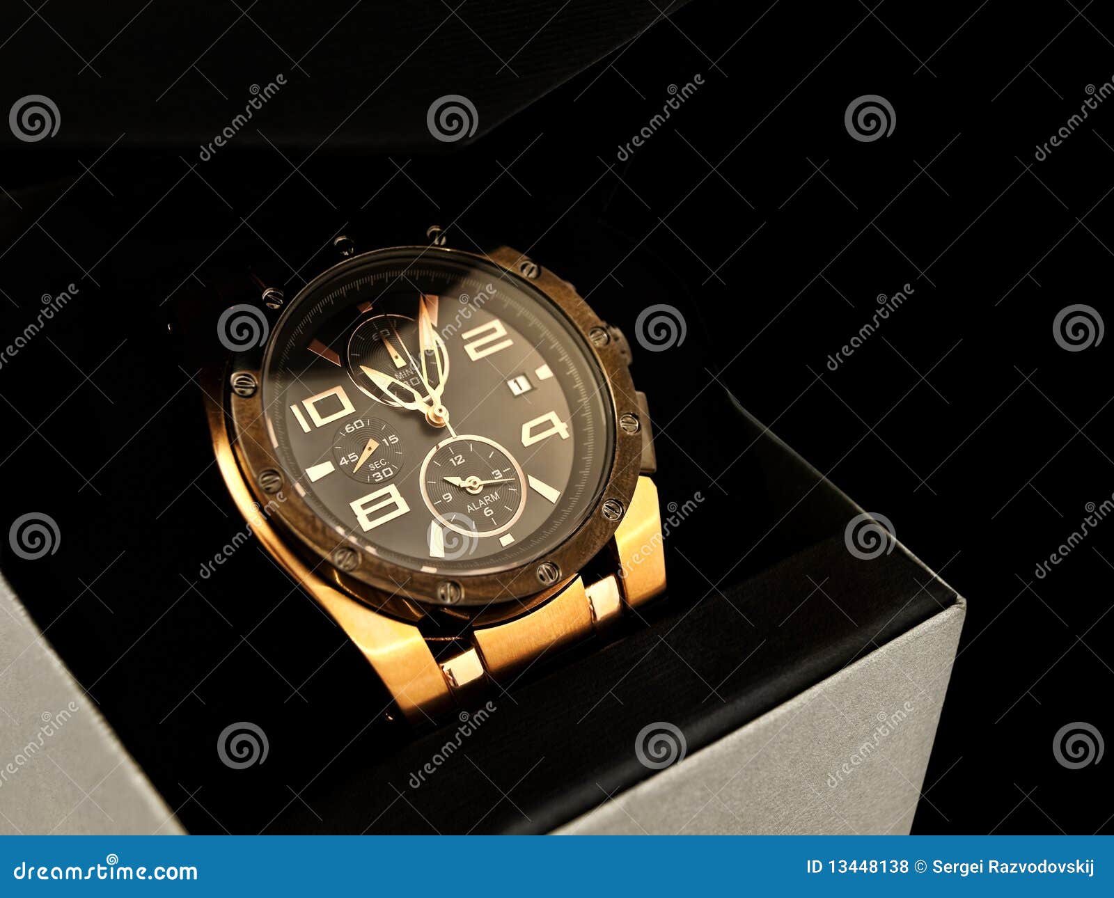 Montre de luxe d'homme photo stock. Image du chronomètre - 13448138