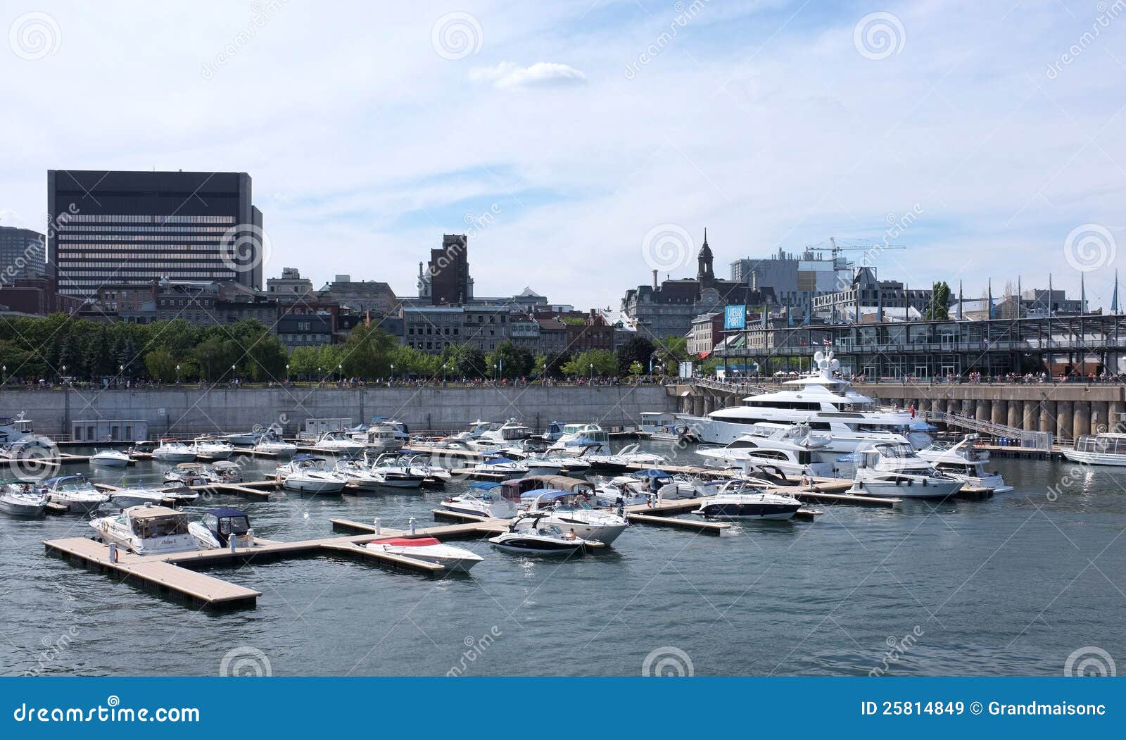 Montreal editorial stock image. Image of sailing, port 25814849