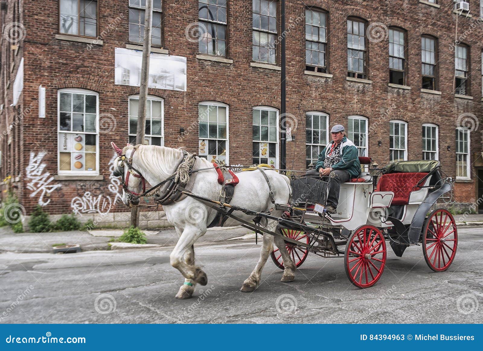 Montreal Carriage Ride editorial stock photo. Image of travel 84394963