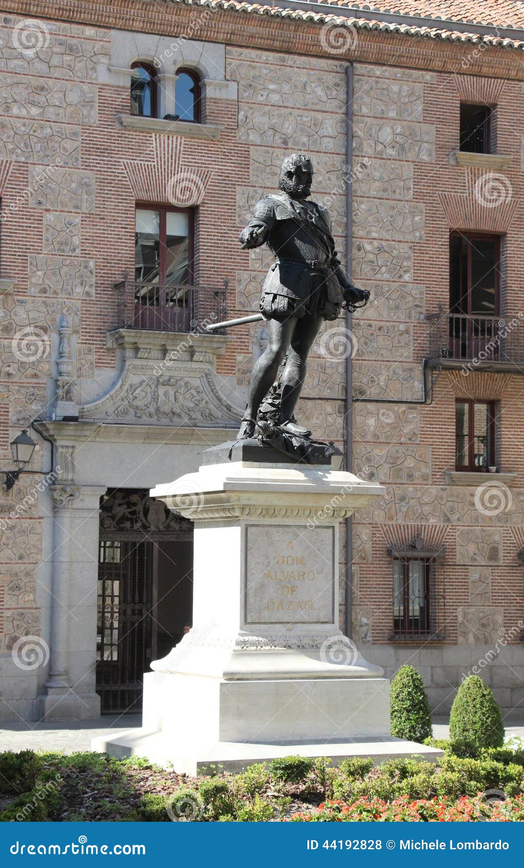 monument of don alvaro de bazan, madrid