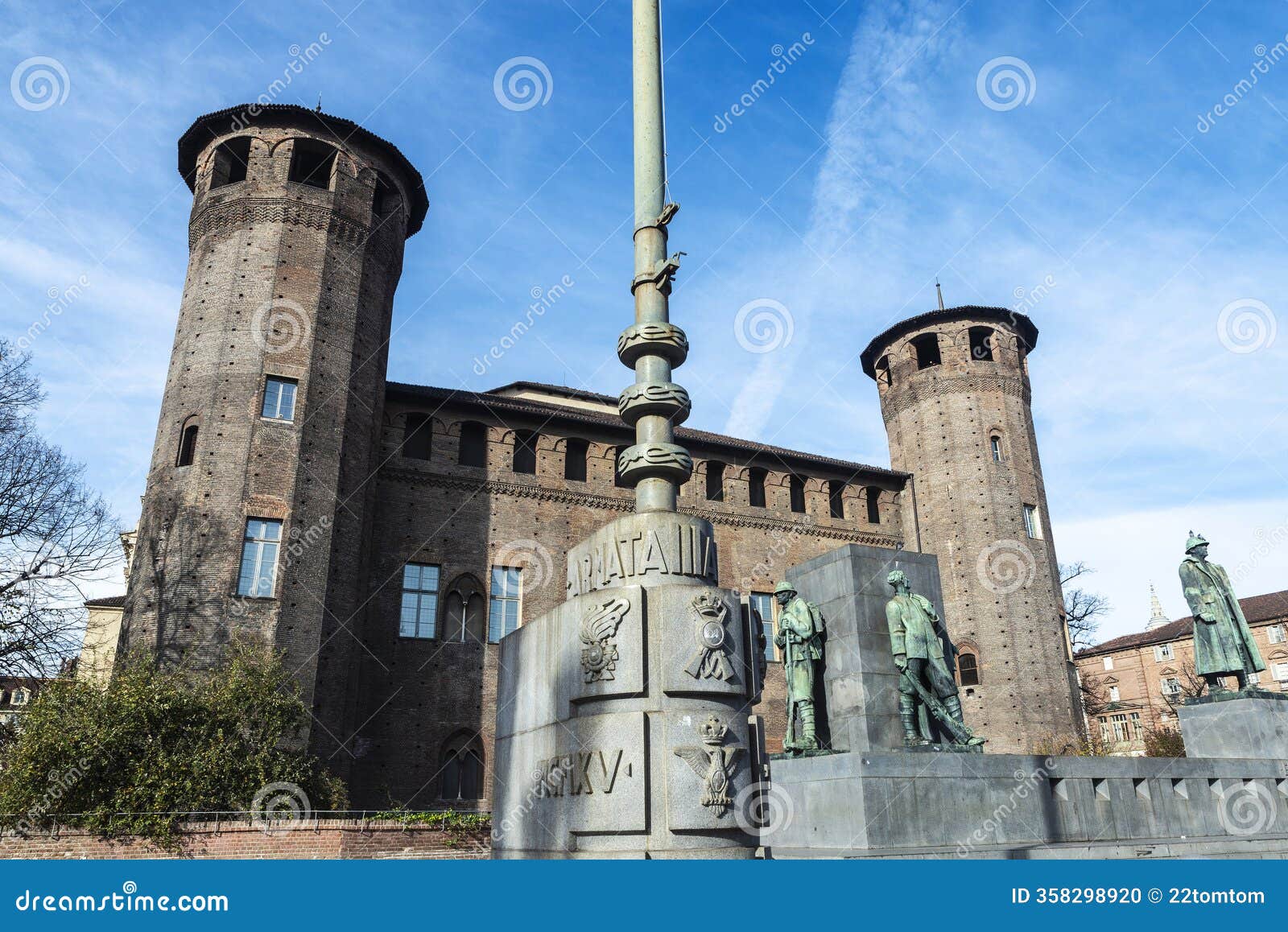 monument of emanuele filiberto duca d aosta, turin, italy