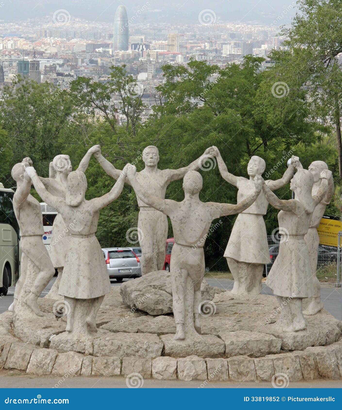 Het Monument La Sardana, Barcelona, Spanje.
Het monument is aan Sardana, Barcelona Spanje op de berg van Montjuic
