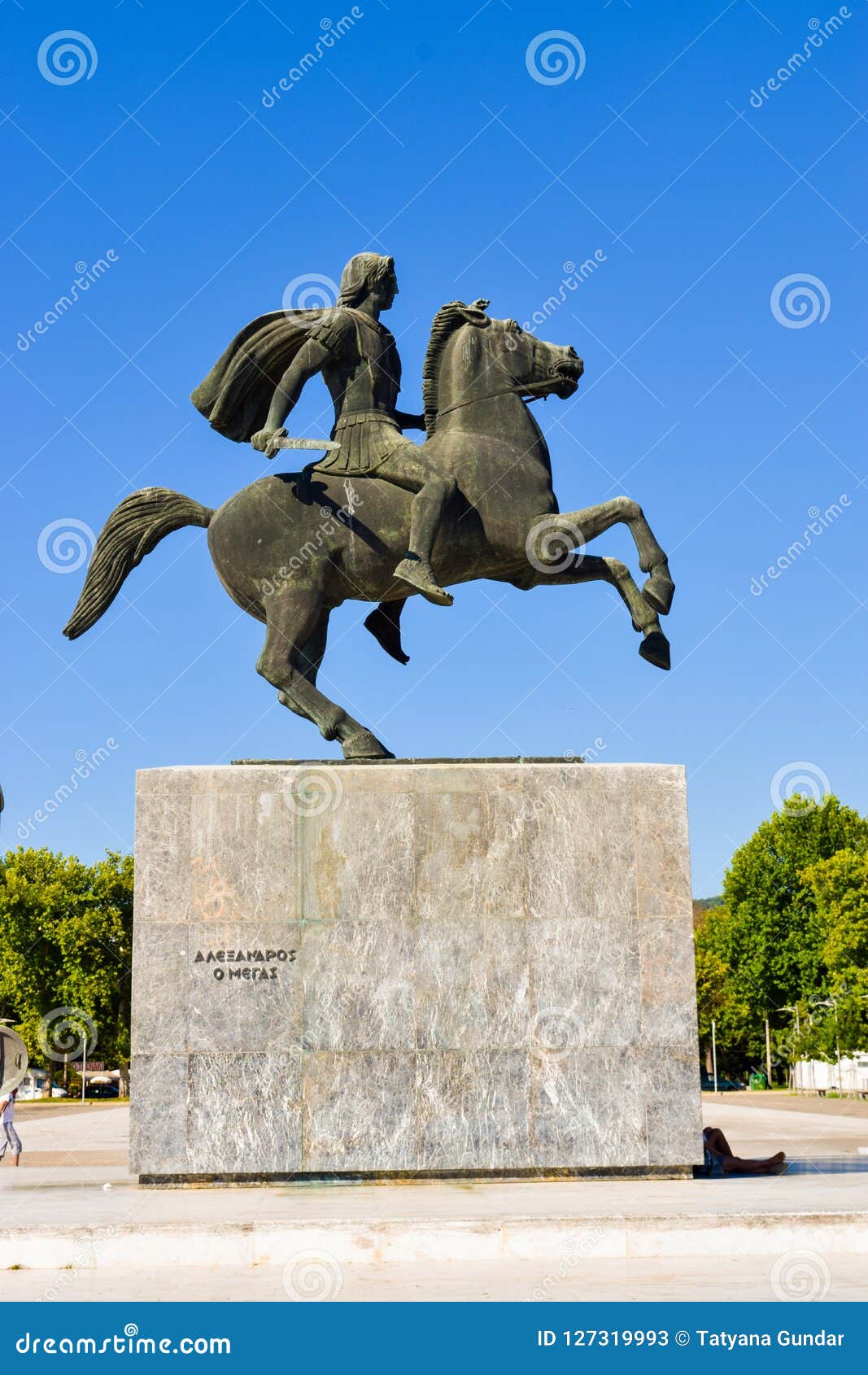 Памятник александру македонскому. Памятник Македонскому в Салониках. Памятник Филиппу Македонский Салоник.