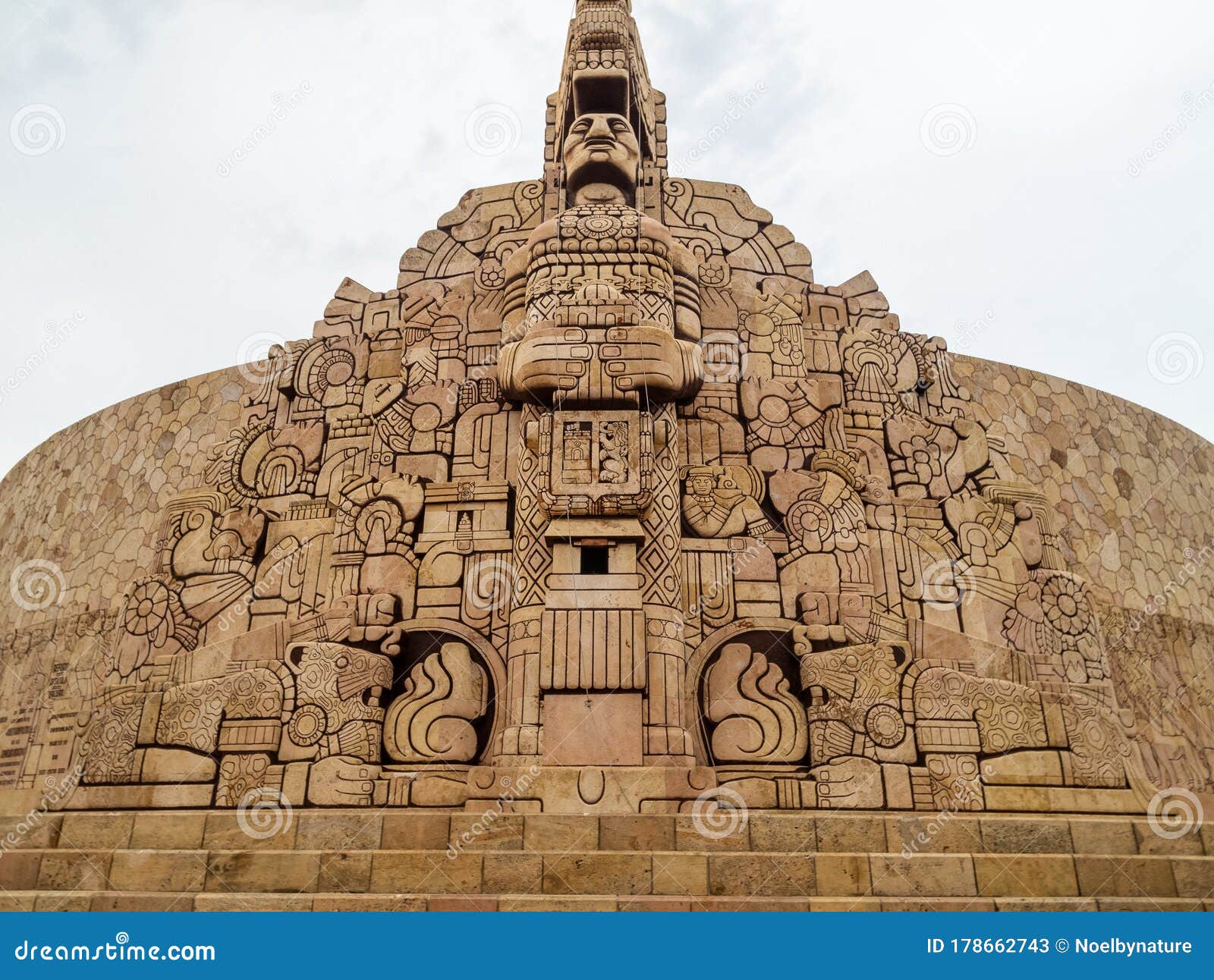 monument to the fatherland, merida, mexico