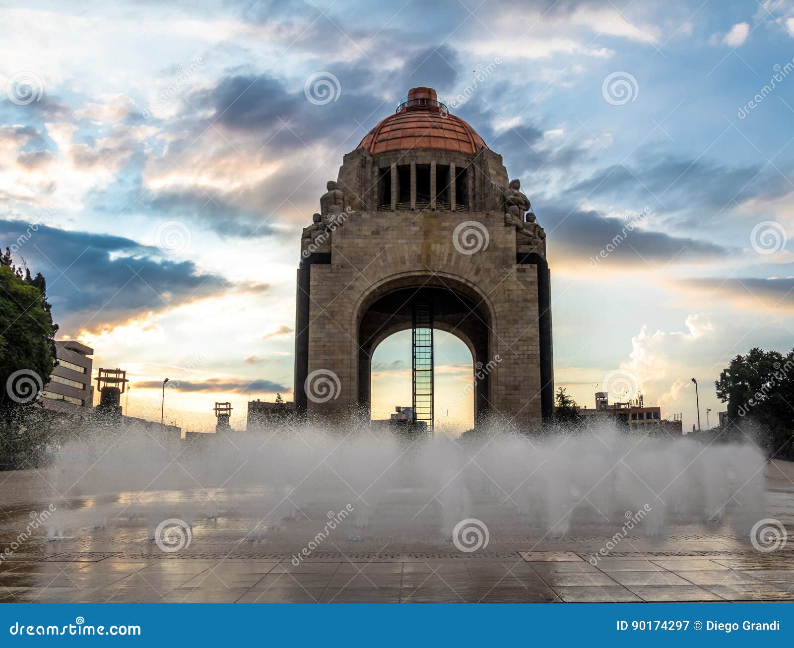 monument to the mexican revolution monumento a la revolucion - mexico city, mexico