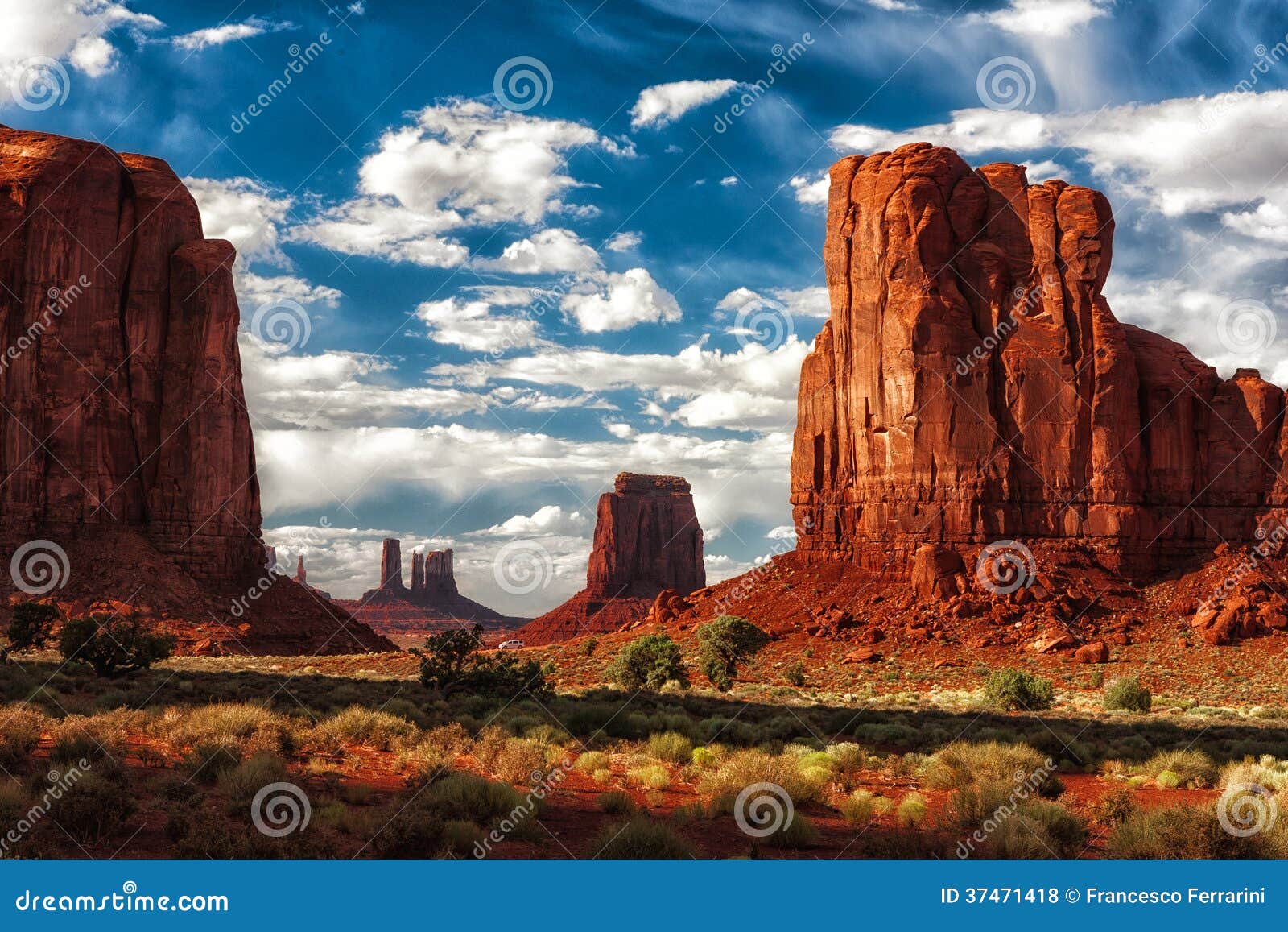 monument valley sunset