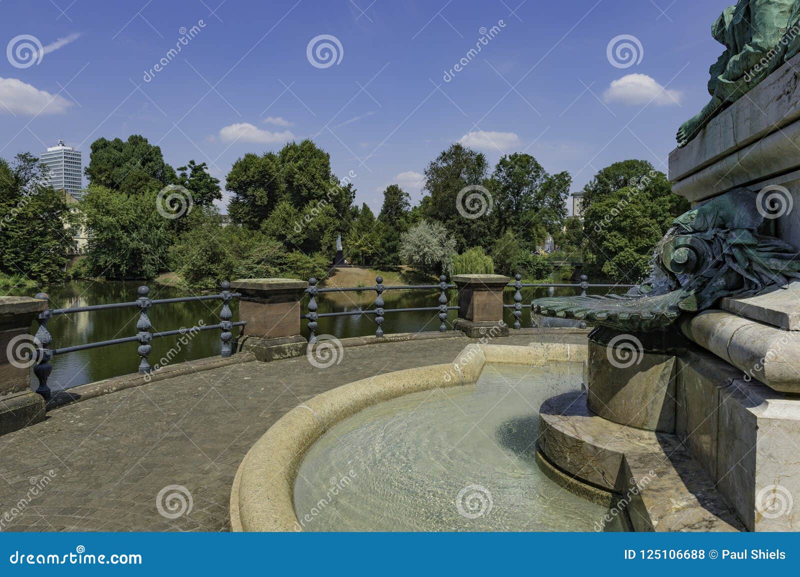 the monument of vater rhein und seine tÃÂ¶chter in the stÃÂ¤ndehauspark, dusseldorf germany.