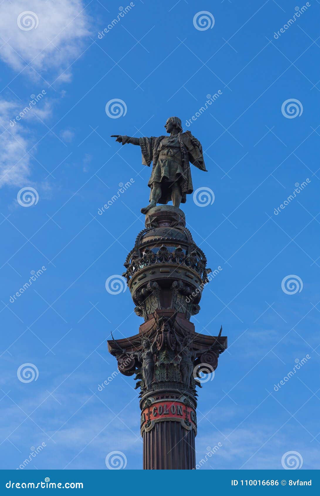monumento a colon in barcelona spain