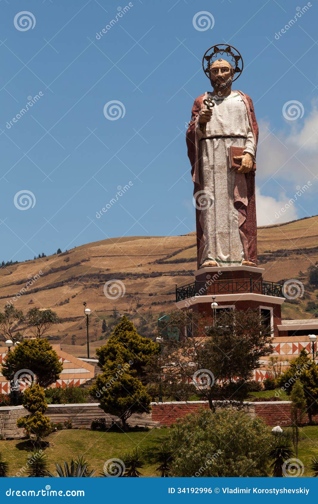 Resultado de imagen para estatua san pedro en ecuador
