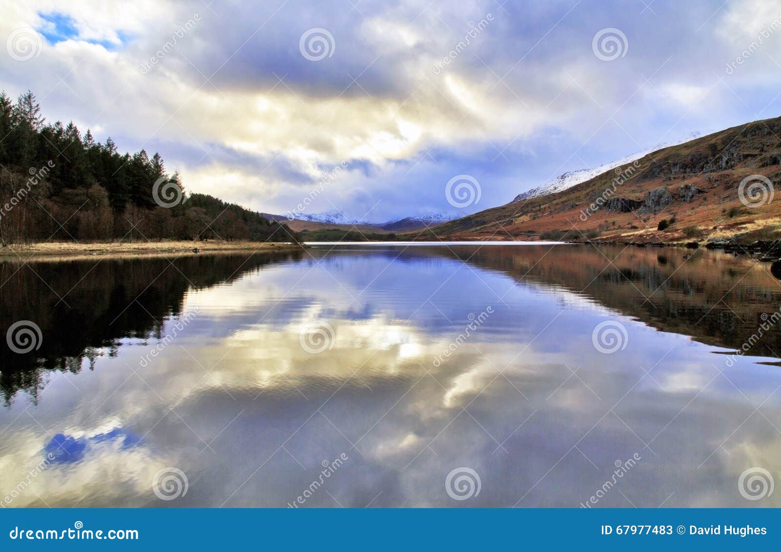 Moody Llyn Mymbyr Snowdonia Stock Image - Image of capel, waters: 67977483