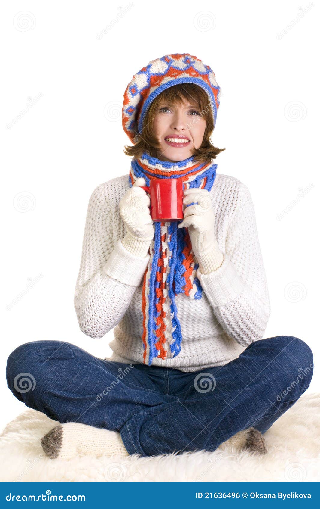 Mooie Vrouw in Warme Kleding Stock Foto - Image of persoon, koffie ...