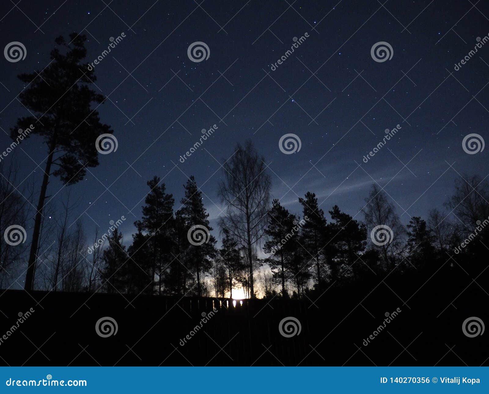 moon rise virgo constellation stars night sky