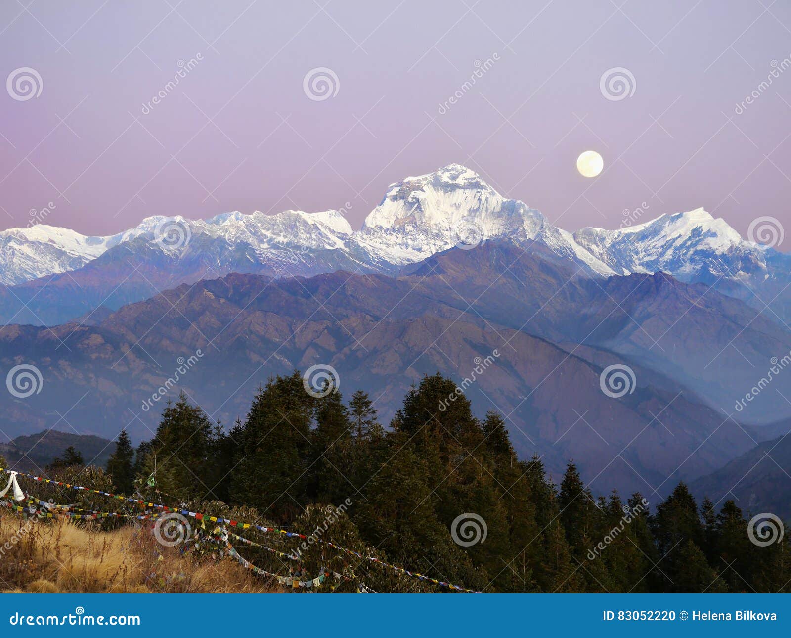 moonrise dhaulagiri-annapurna himalayas mountains