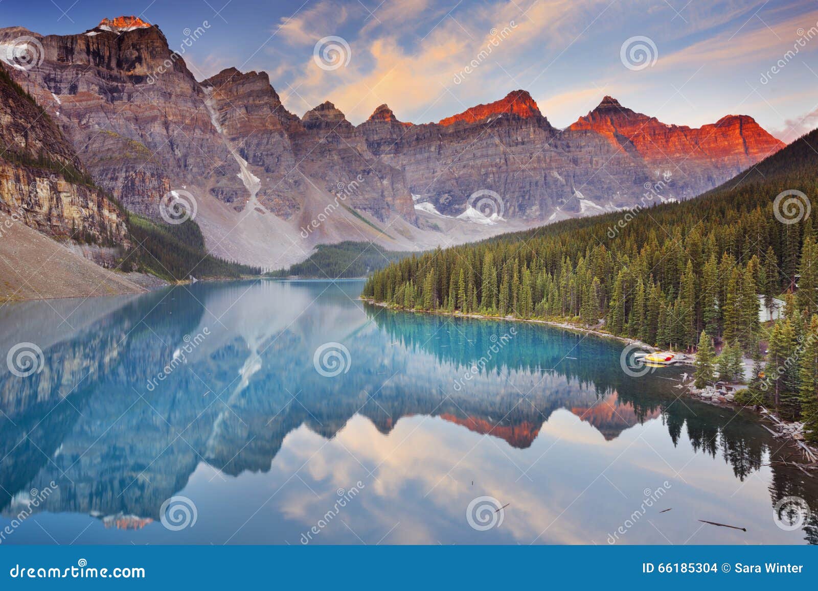 moraine lake at sunrise, banff national park, canada