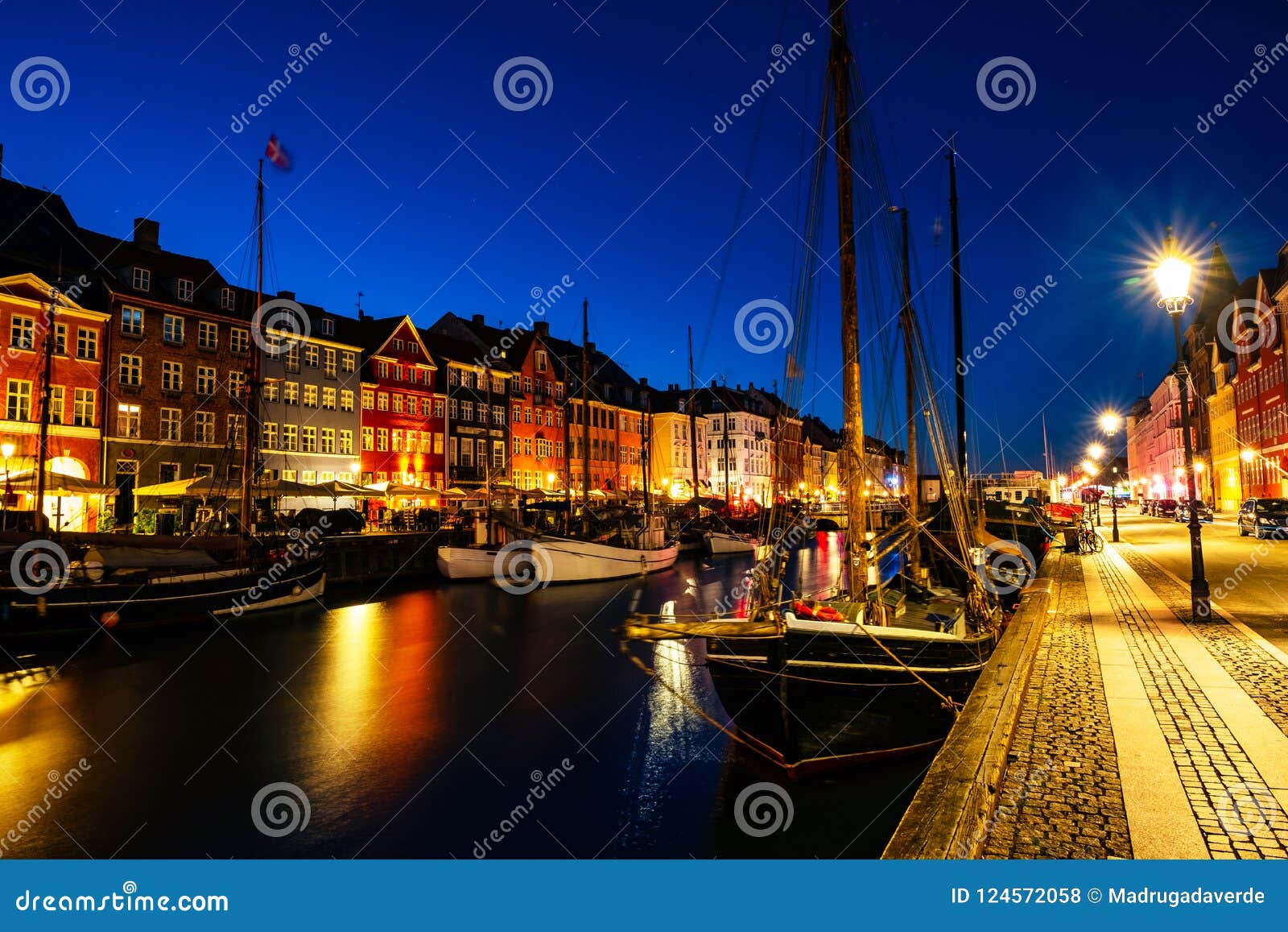 Mornig View of Famous Nyhavn Area in the Center of Copenhagen, Denmark ...