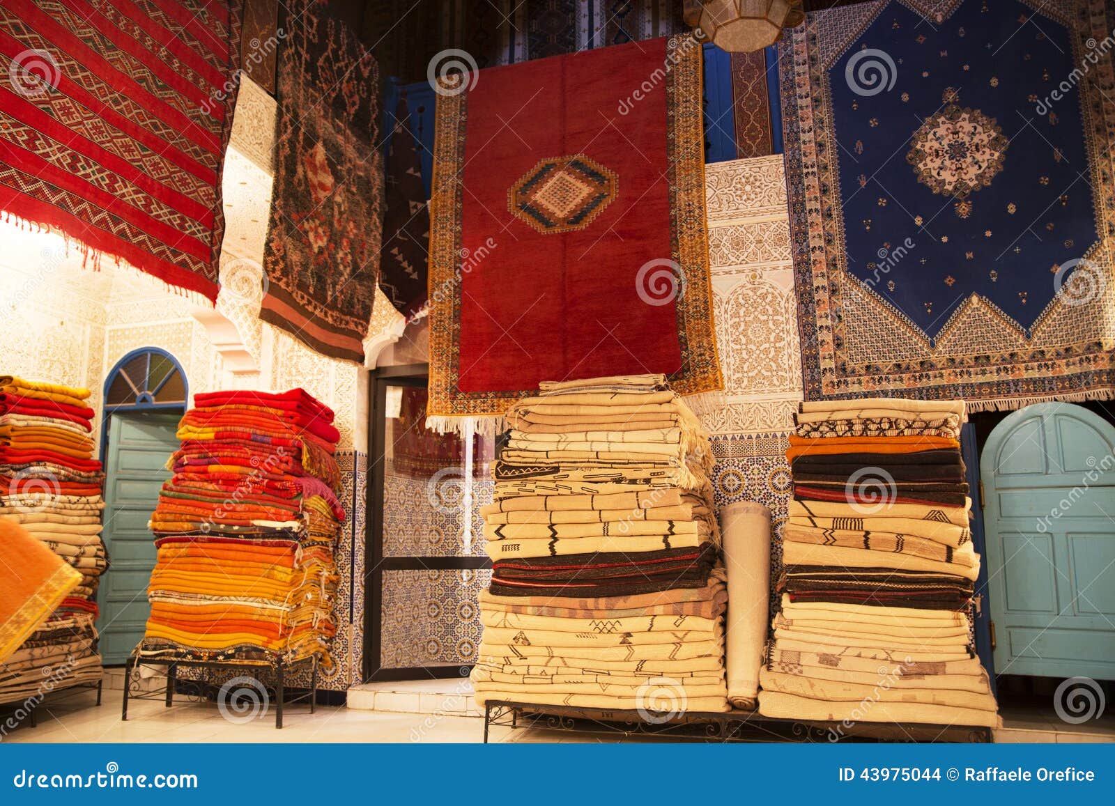 Carpet Shop In Riyadh RoyaltyFree Stock Photography CartoonDealer