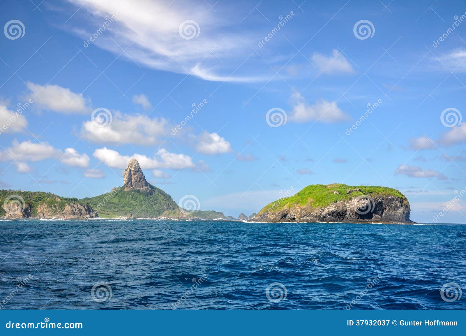 morro do pico, fernando de noronha, pernambuco (brazil)