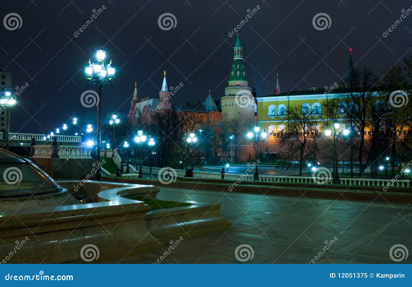 Moscow lights stock image. Image of capital, kremlin 12051375