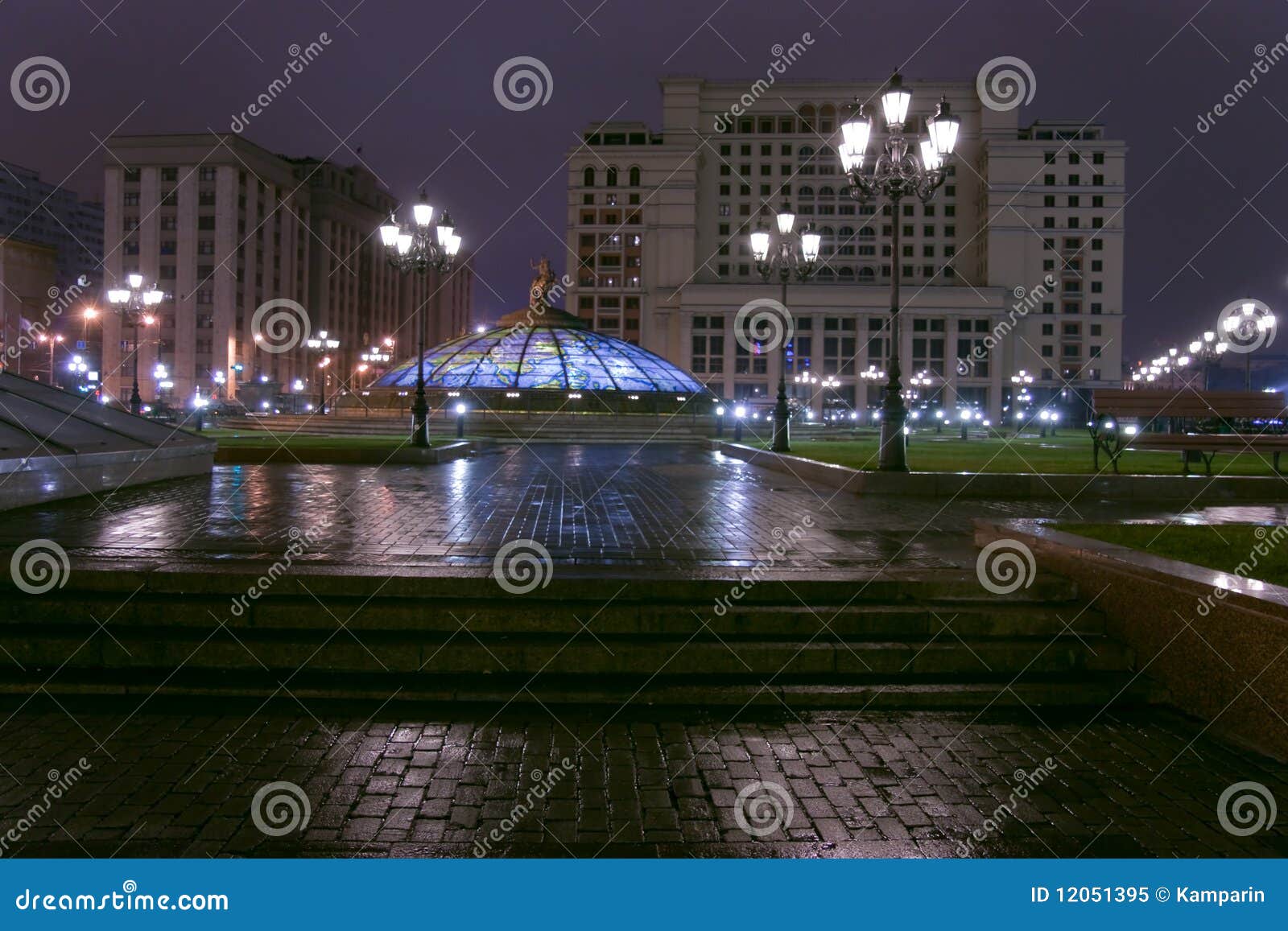 Moscow lights stock image. Image of nightlife, historic 12051395