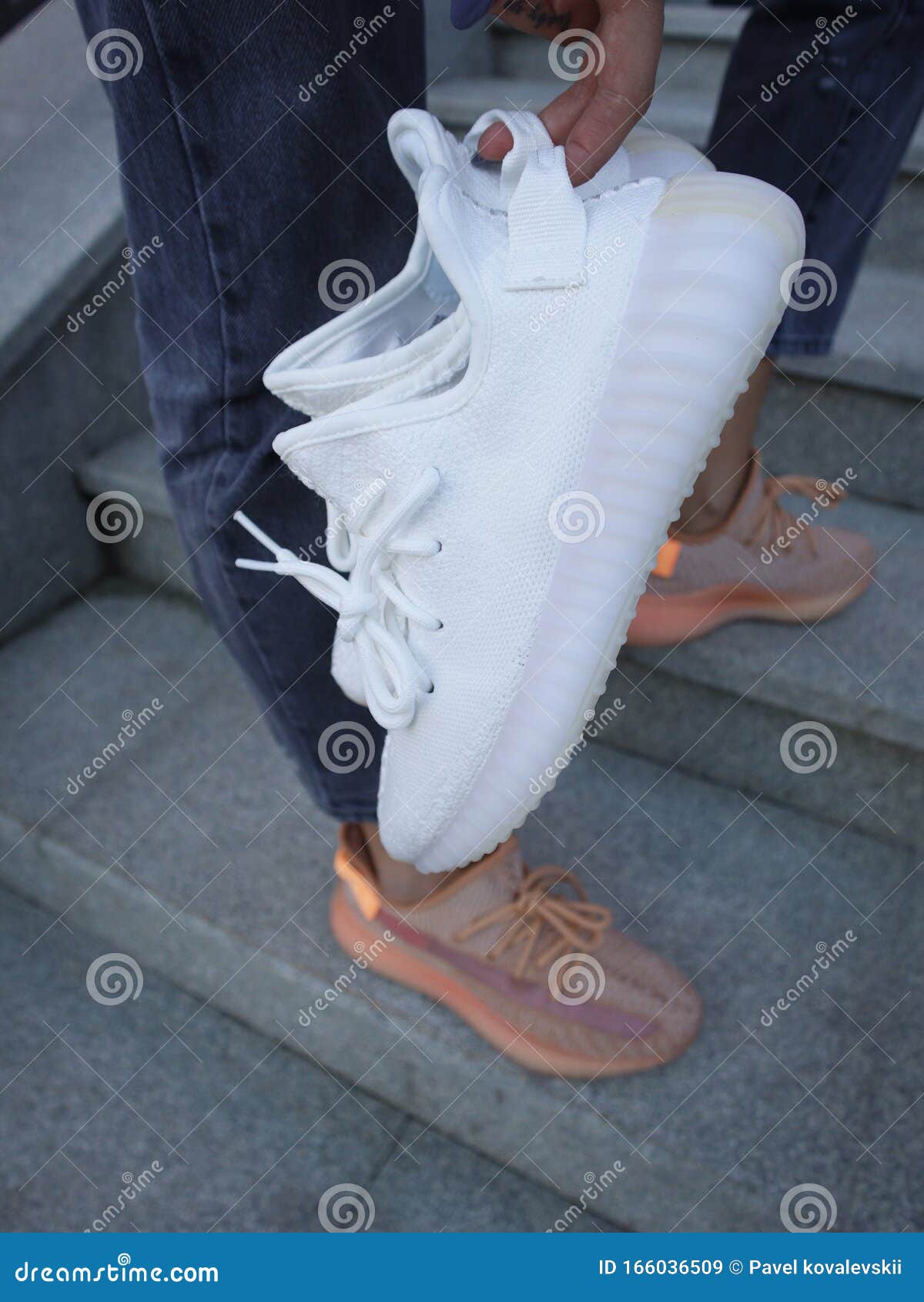 yeezy boost with jeans