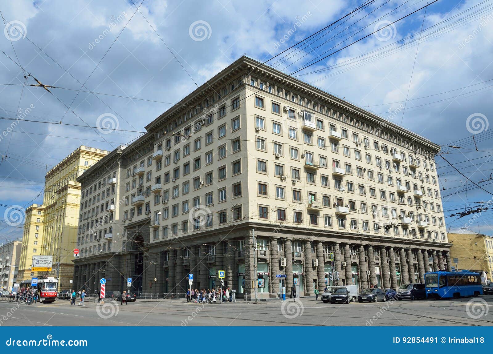 москва улица краснопрудная