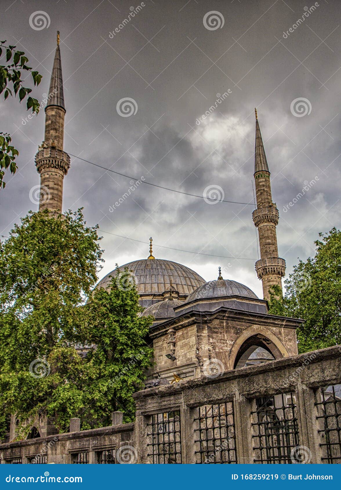 mosque in instanbul, turkey