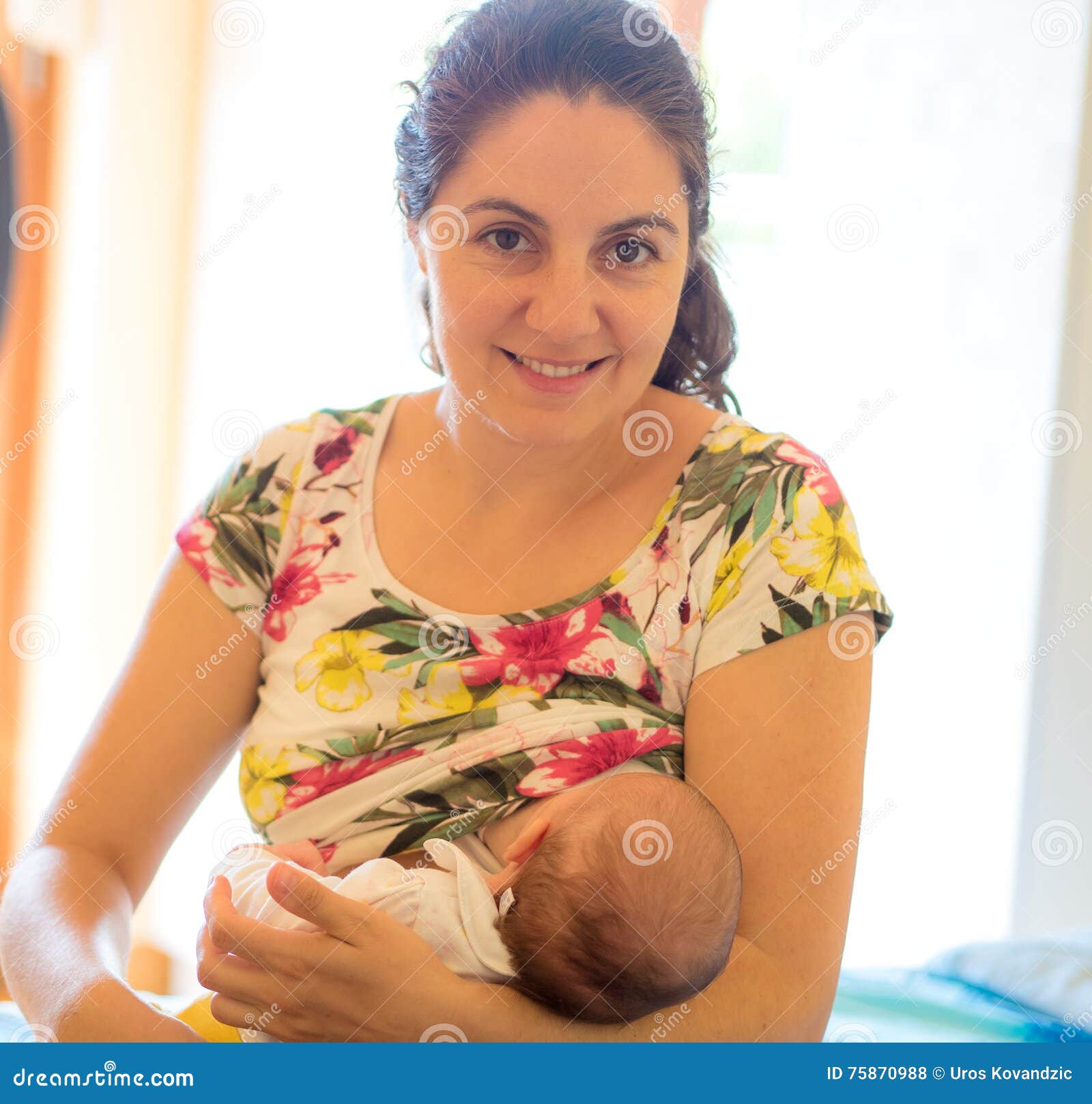 Top 26+ Stock Images picture of a woman breastfeeding her baby Stunning Top 26+ Stock Images picture of a woman breastfeeding her baby Stunning