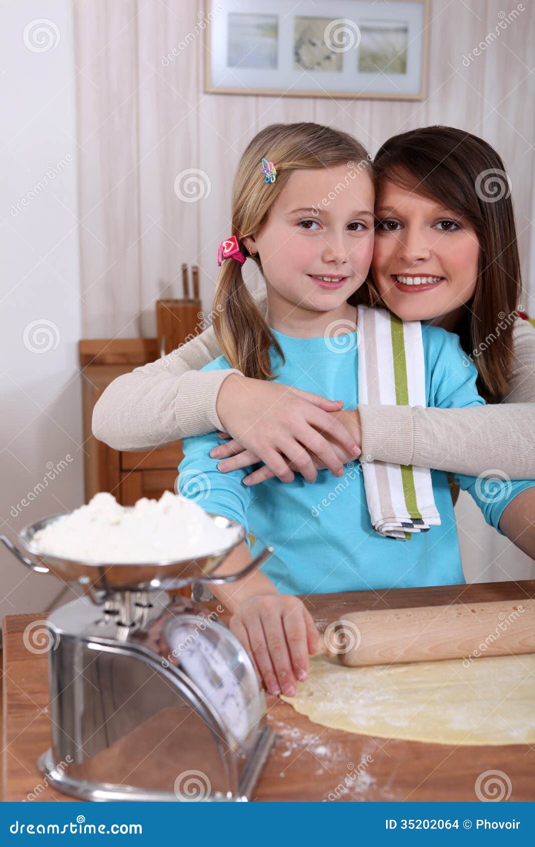 Mother and daughter baking stock photo. Image of ingredients 35202064