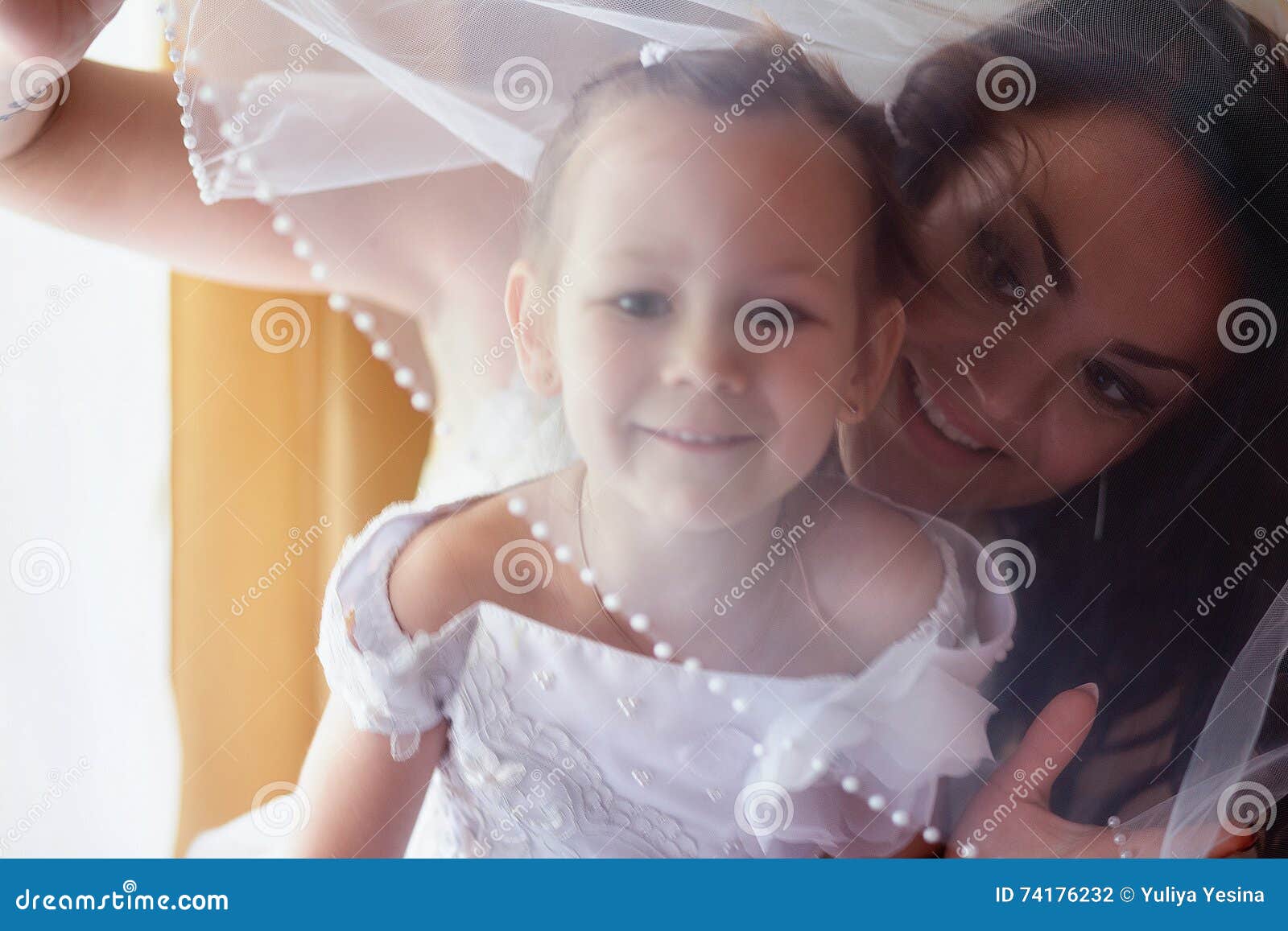 Daughter Fucked Before Wedding