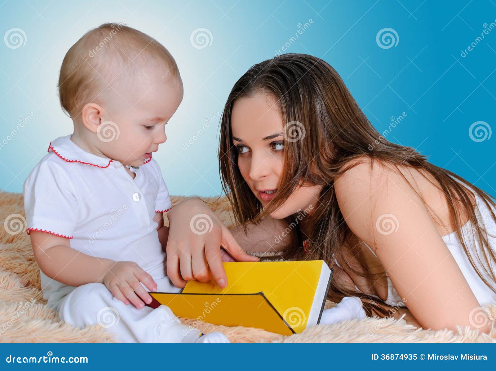 Mother Reading Bedtime Stories Royalty Free Stock Photo - Image: 36874935
