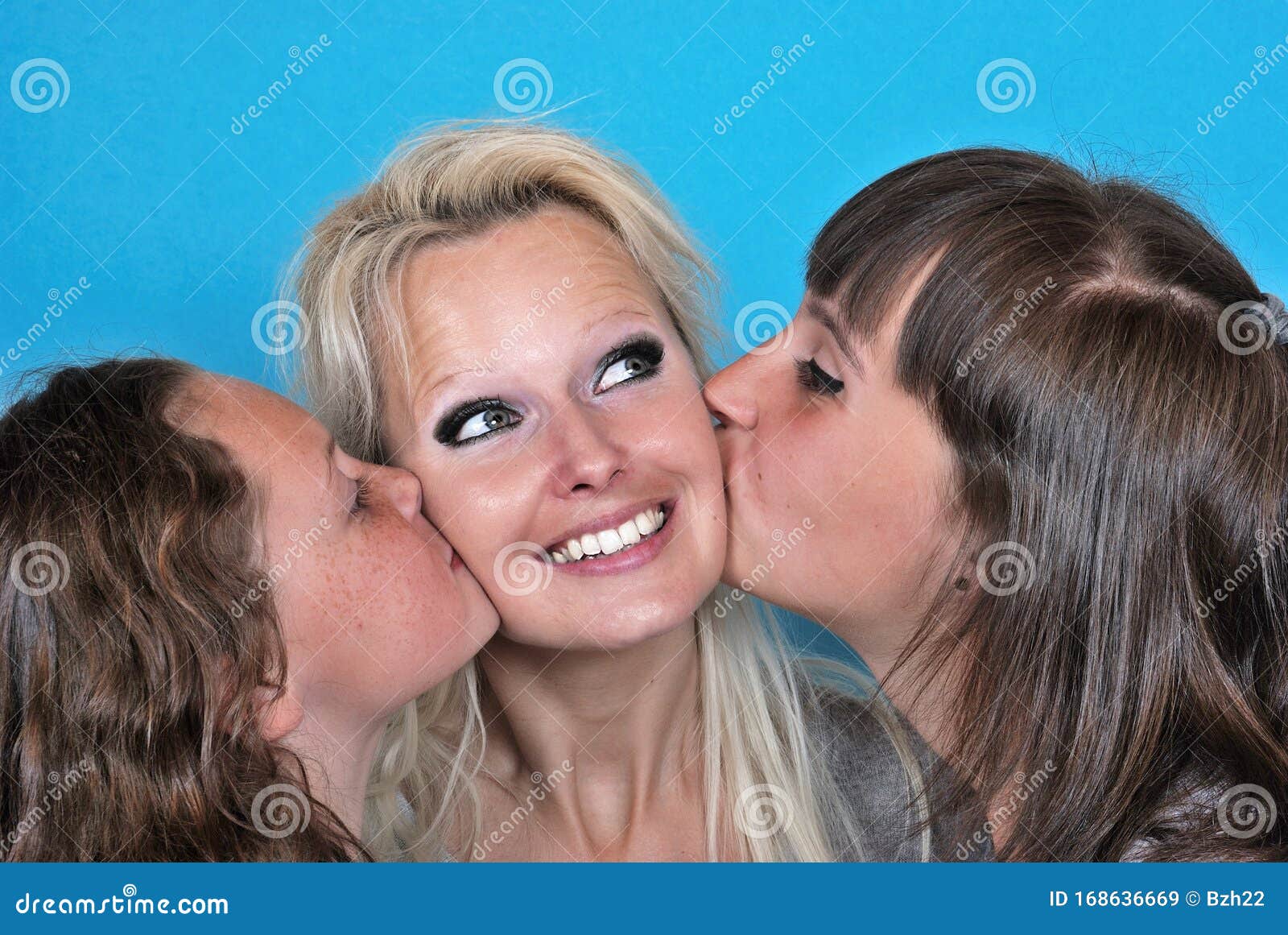 600 Mother Kissing Her Daughter Cheek Photos - Free & Royalty-Free Stoc...