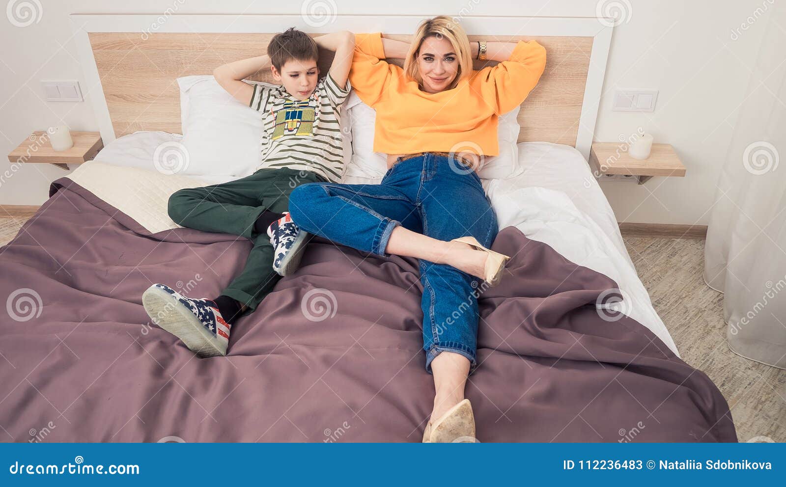 Mother With Son On Bed Stock Image Image Of Love Happy