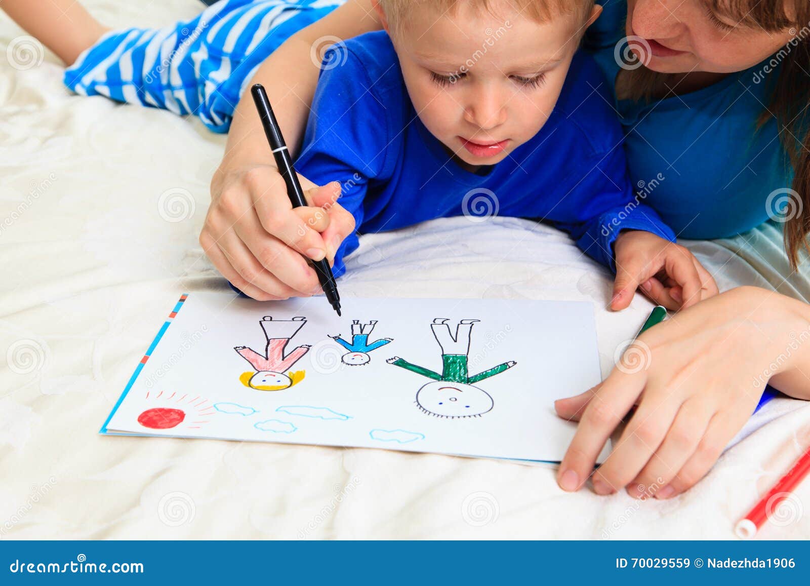 Mother and Son Drawing Family Stock Image - Image of craft, male: 70029559