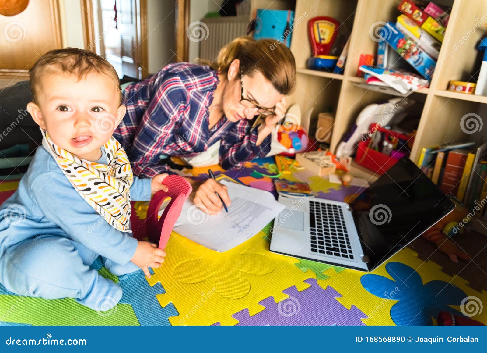 Work Home Multitasking Funny Stock Photos - Free & Royalty-Free ...