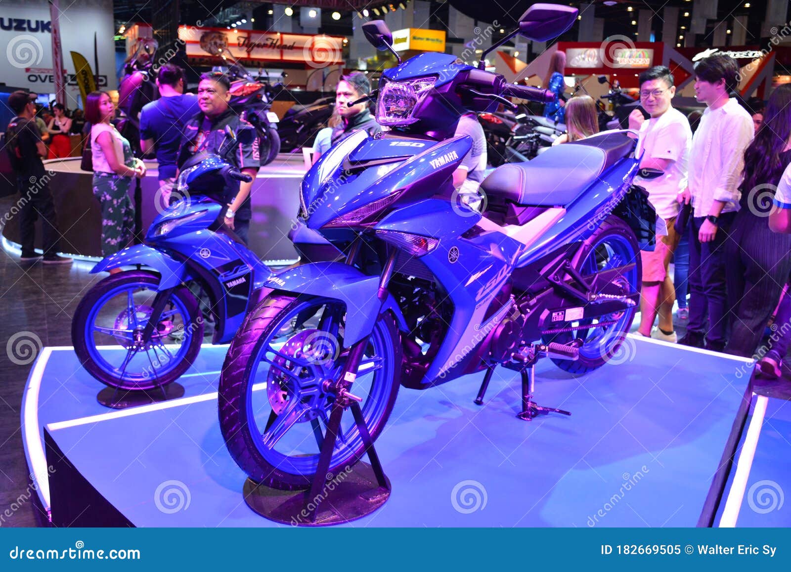 Moto Yamaha 150 Em Filipinas Do Pasay Imagem Editorial - Imagem de mundo,  desengate: 182669505