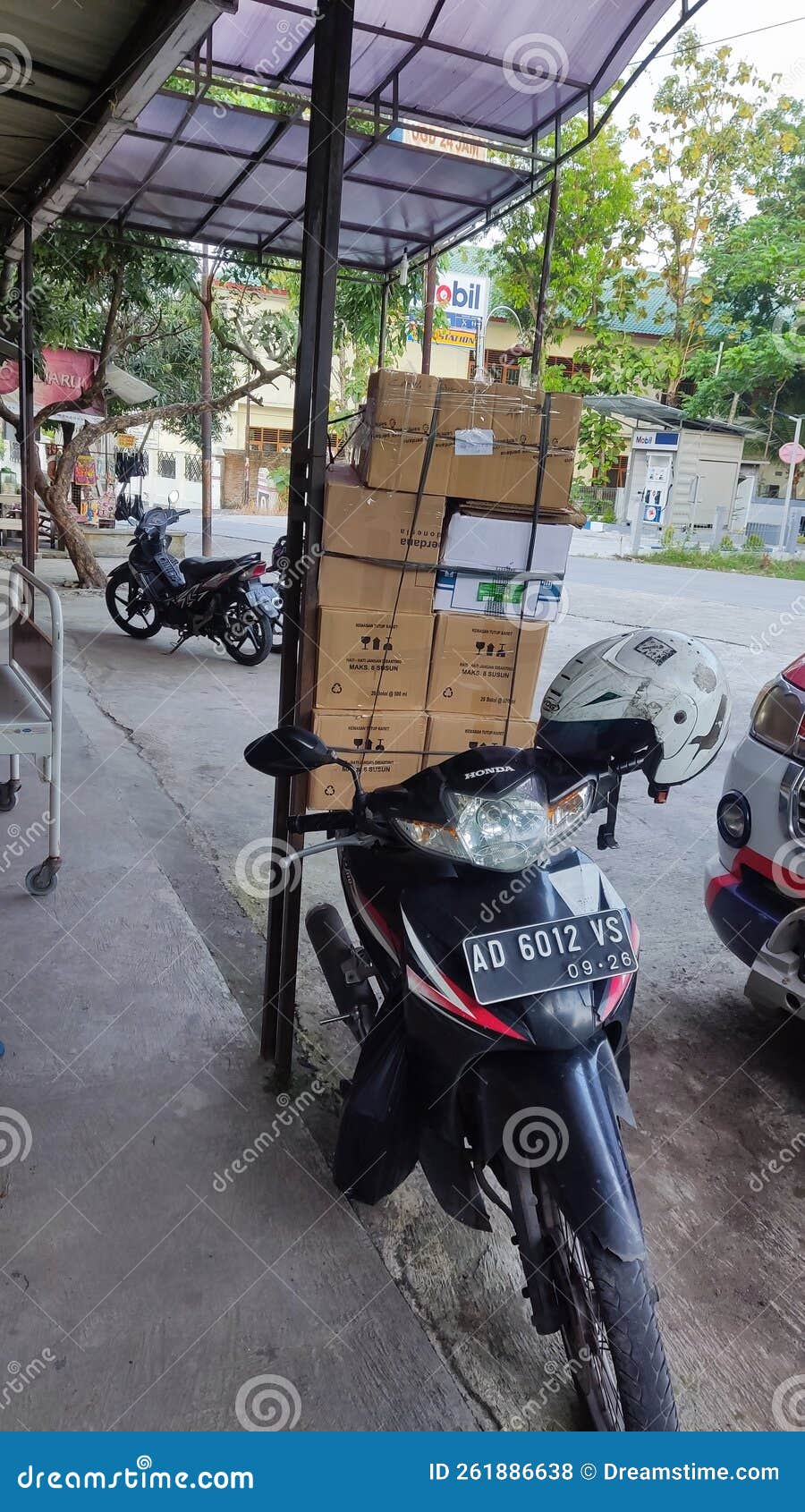 Motor courier job work editorial stock photo. Image of motor 261886638