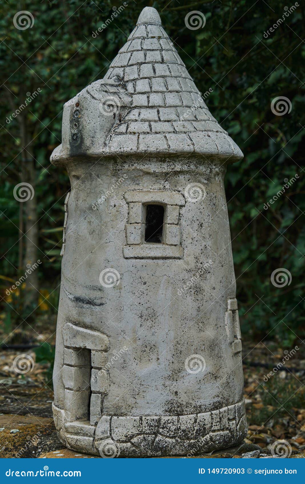 Petit moulin vent jardin - Aménagement extérieur sur Rue du Commerce