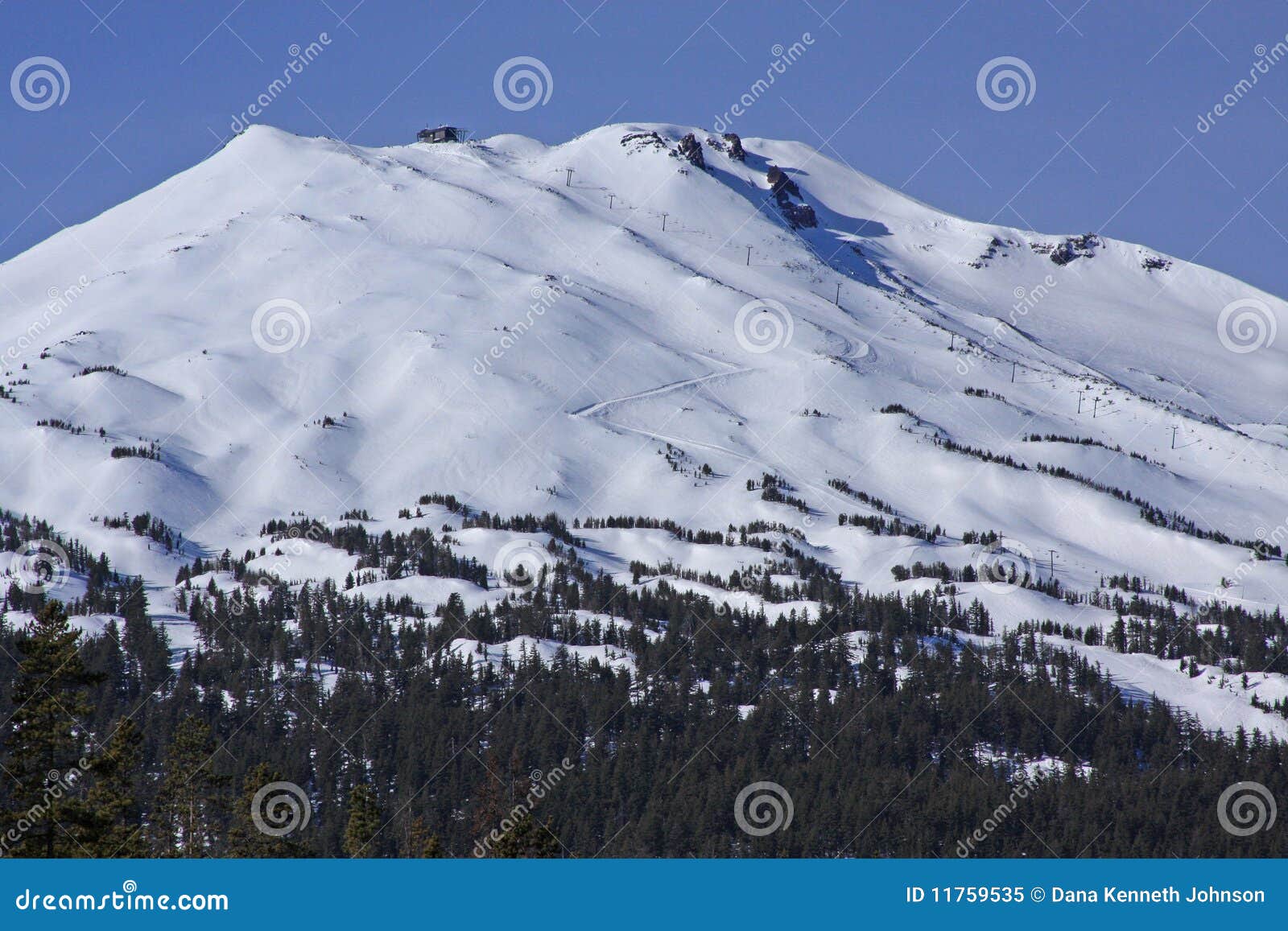 mount bachelor, central oregon