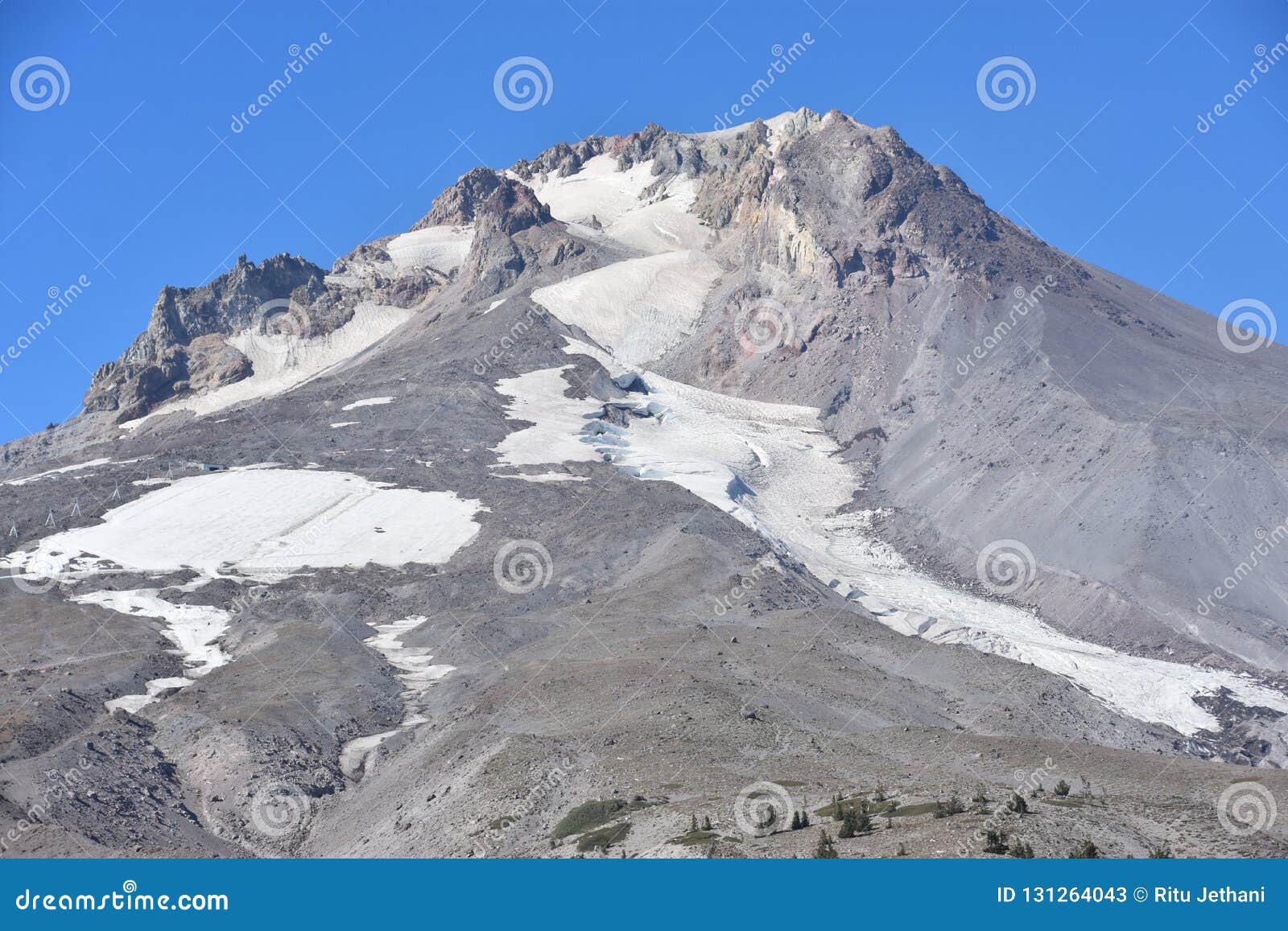 Mount Hood in Oregon stock image. Image of outdoors 131264043