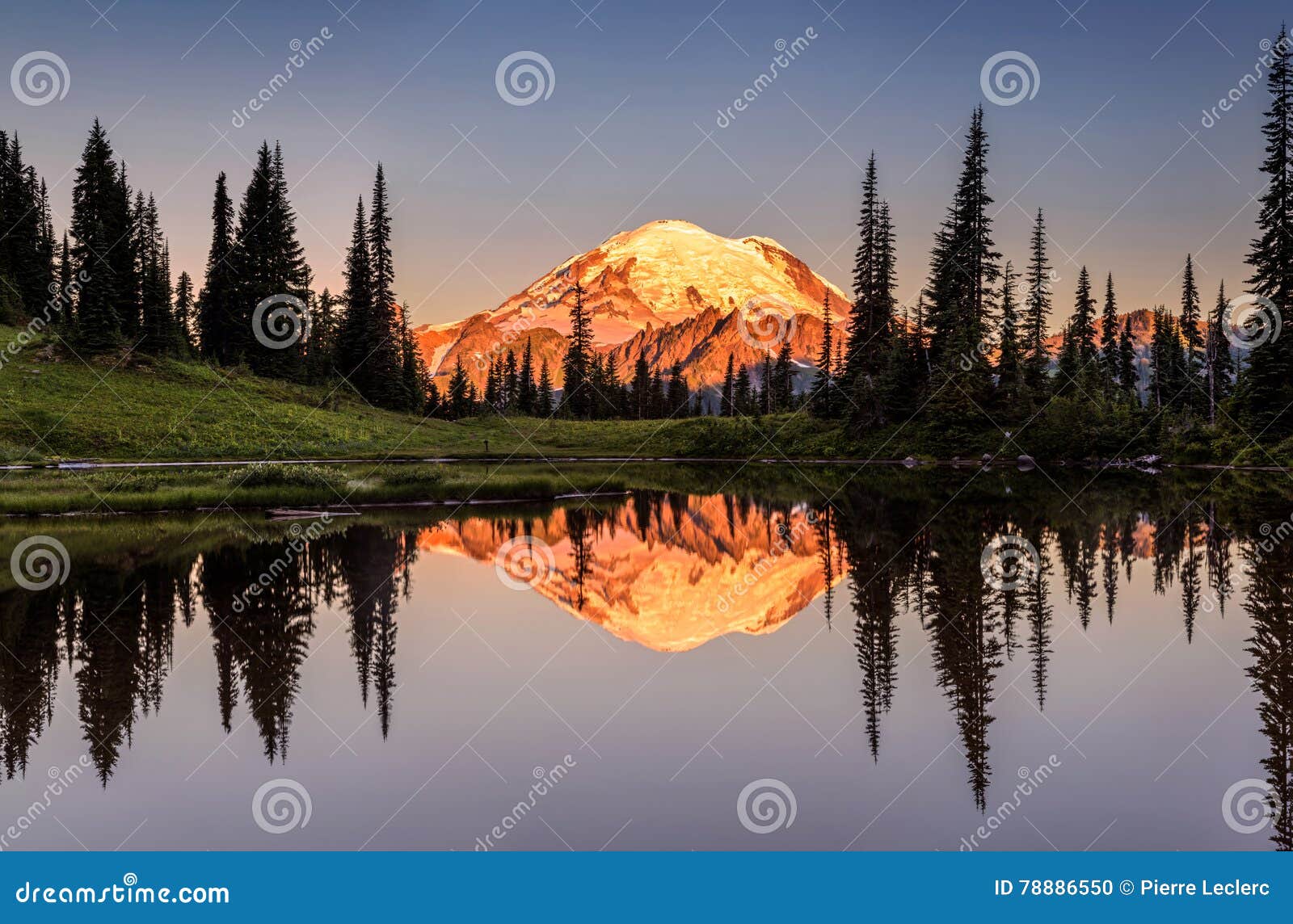 mount rainier reflection from tipsoo lake