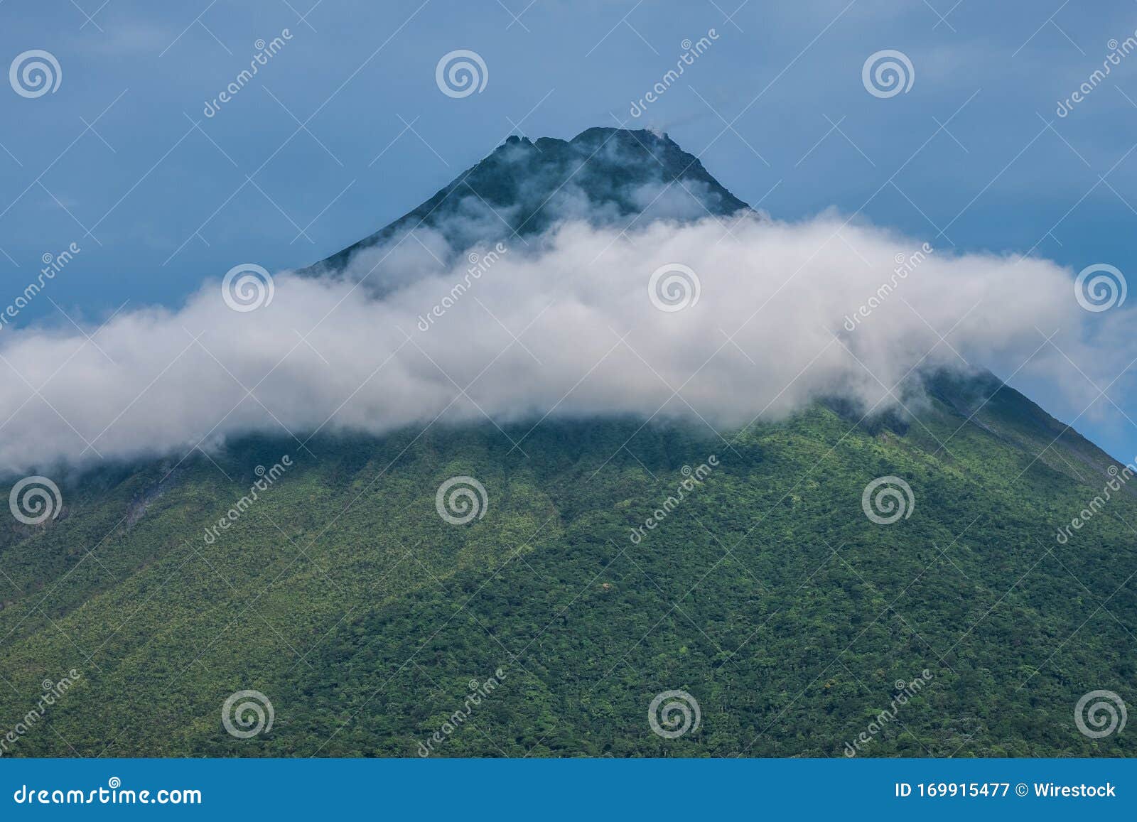 Mount Scenery Covered In Forests And Clouds Under A Blue Sky In The Caribbean Netherlands Stock Image Image Of Background Cornwall