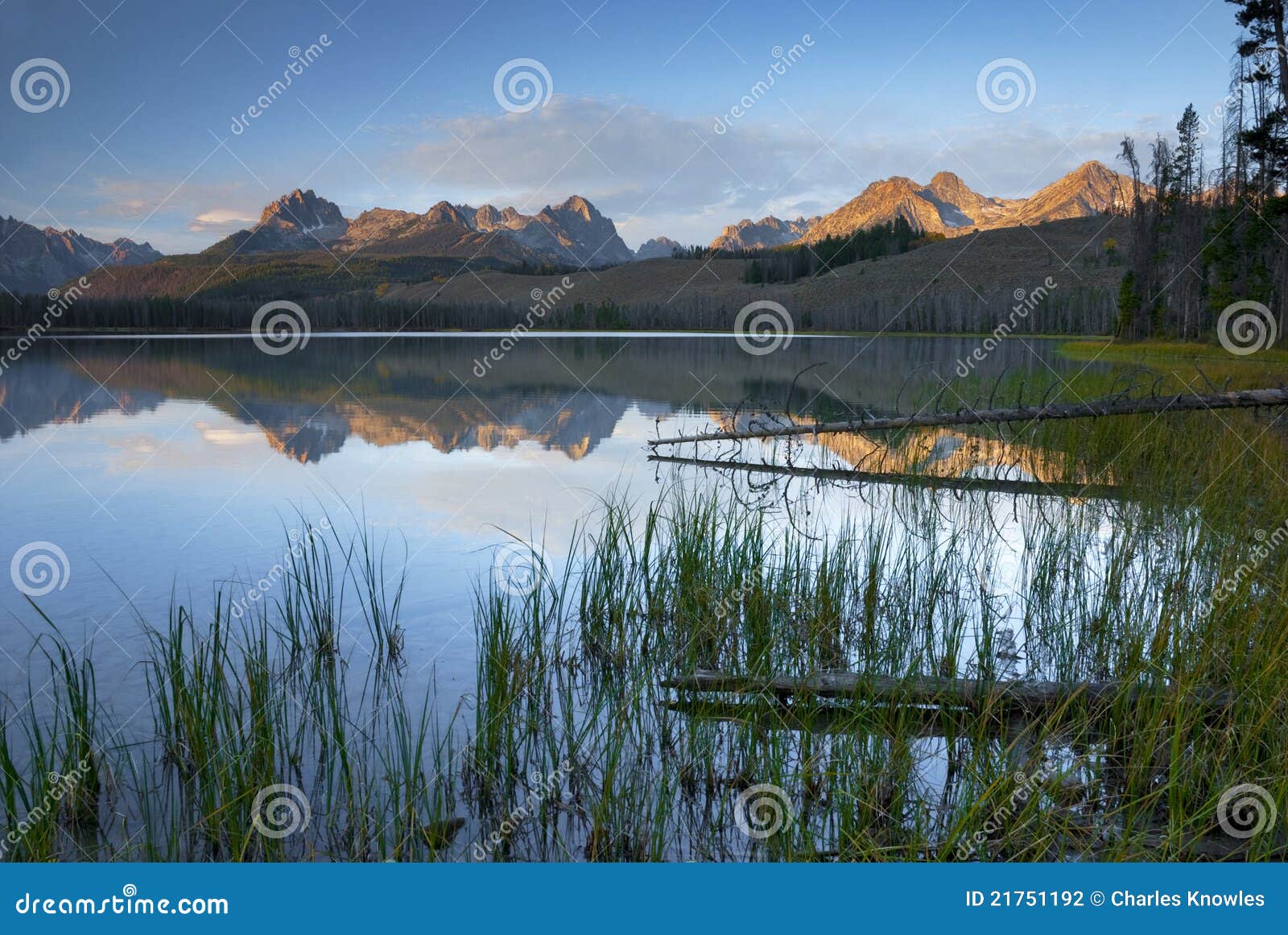 65,374 Lake Mountain Reflection Sunrise Stock Photos - Free & Royalty-Free  Stock Photos from Dreamstime