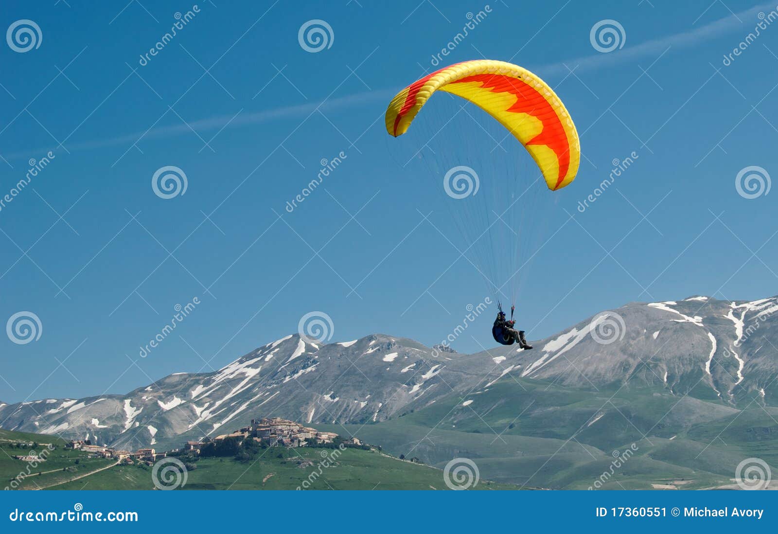 Mountain paragliding stock image. Image of snow, italy 17360551