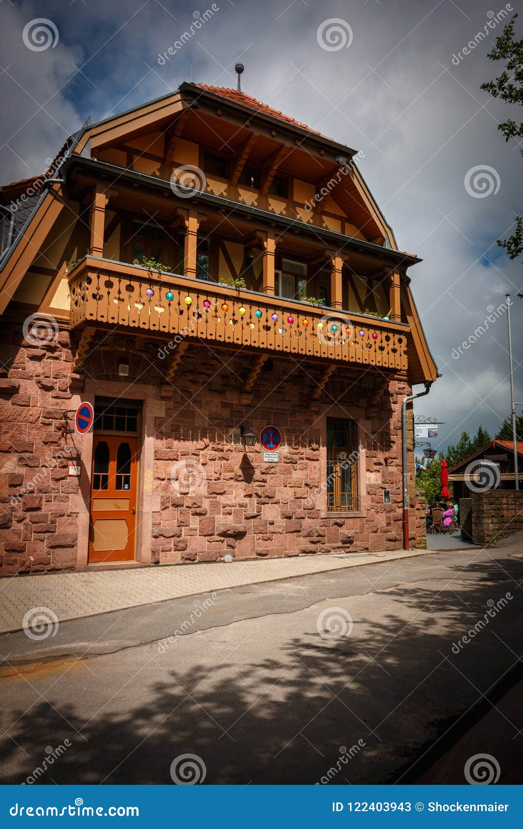 mountain railway station kÃÂ¶nigstuhl in heidelberg, germany