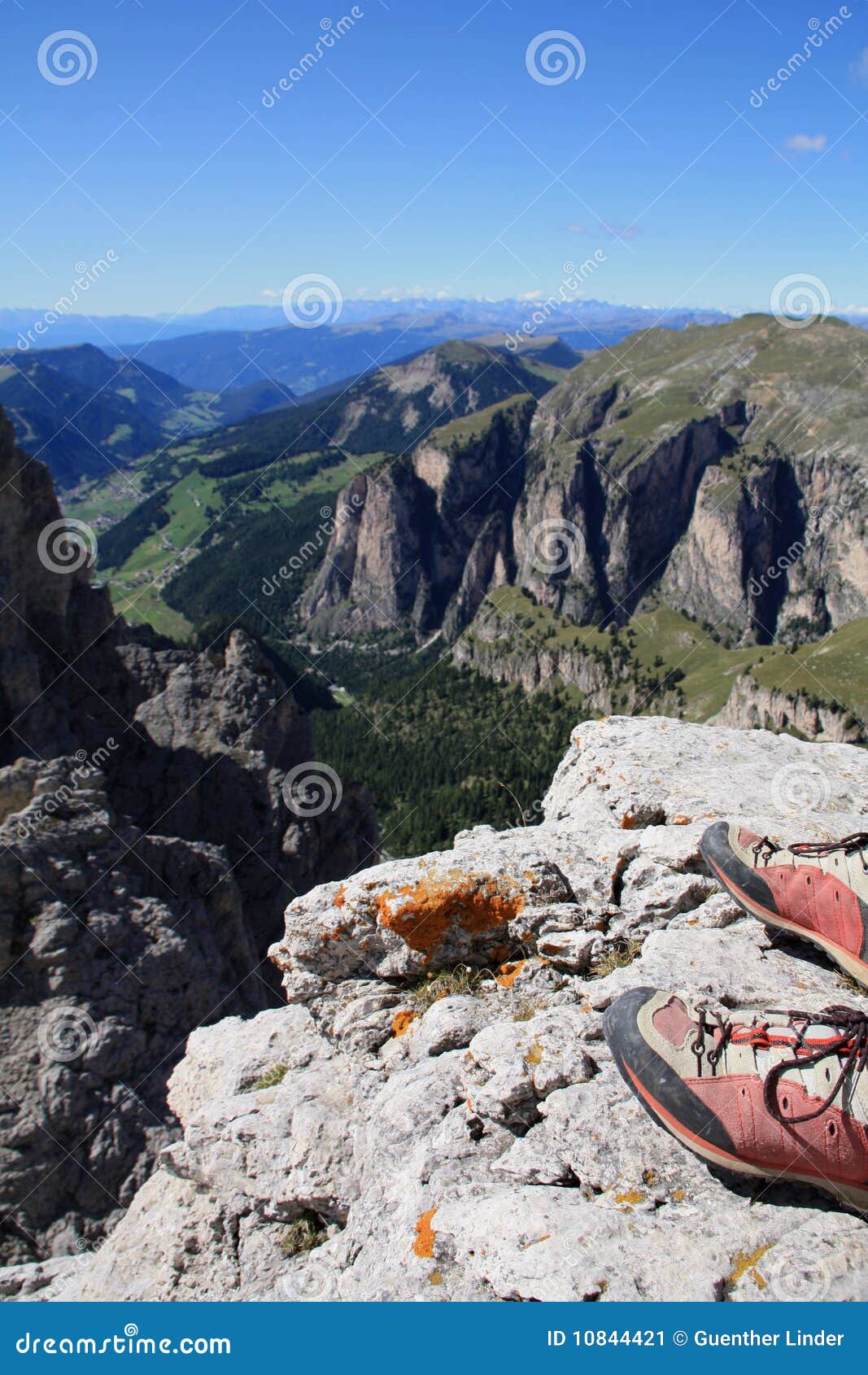 Mountain Shoes stock image. Image of alps, bergschuhe 10844421