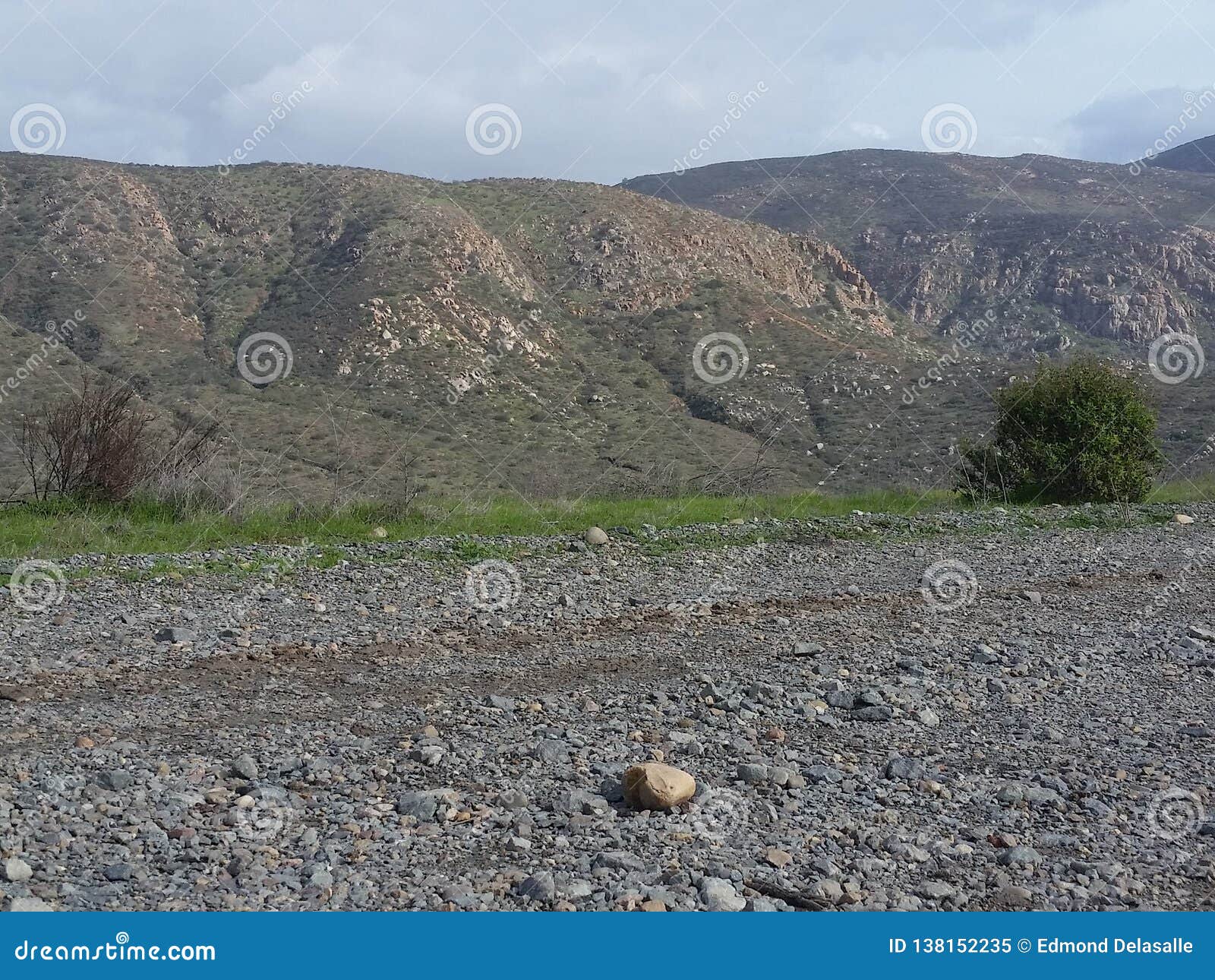 Mountain view stock image. Image of hiking, view, missiontrails 138152235