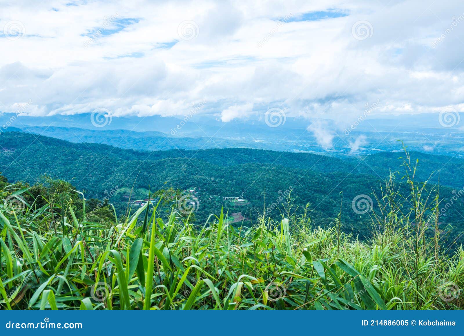 mountain view at mon jam view point