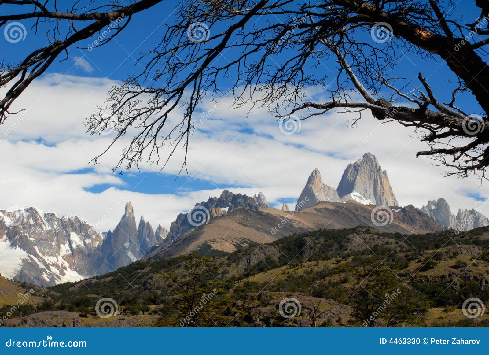 mountains fitz roy and cerro torre
