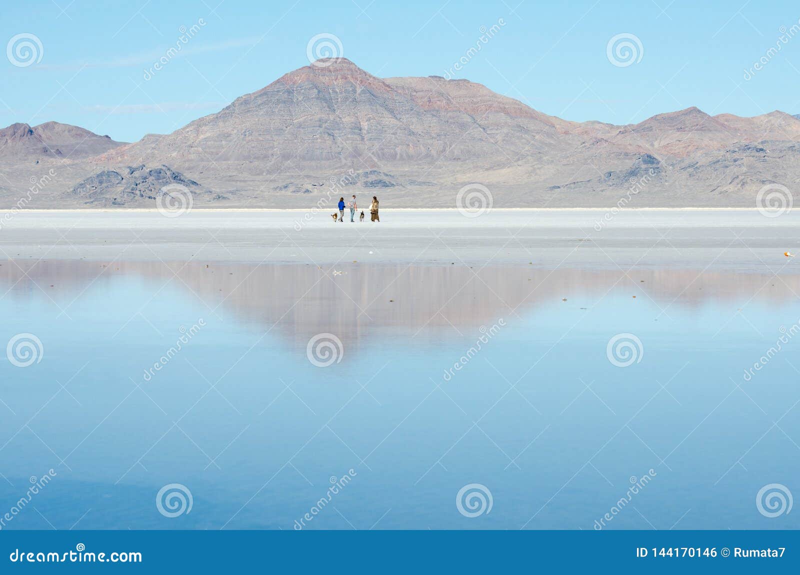 Kayaking salt flats blue canal bonneville utah lknmgames